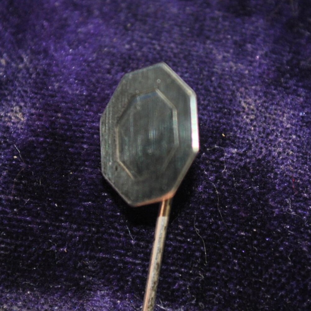 Antique/Vintage Sterling Silver Octagon Stick / Tie Pin - Picture 2 of 10